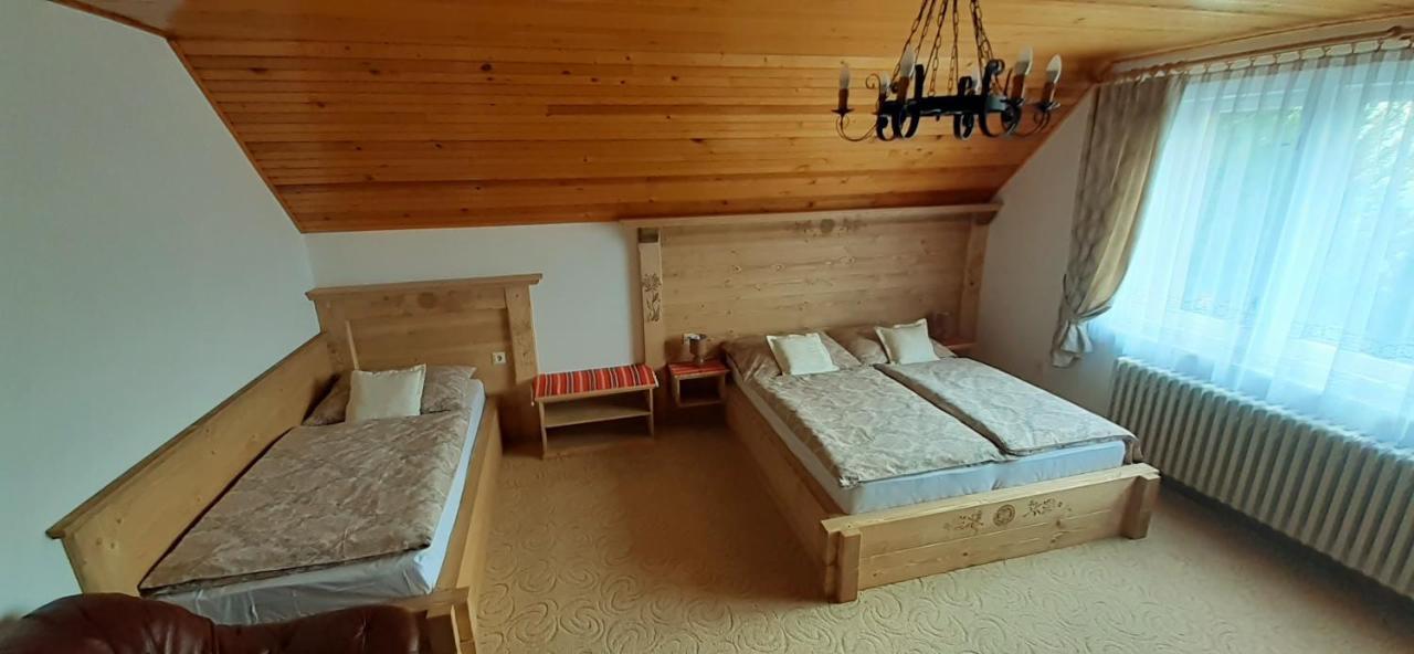 Apartman Astra V Zdiari Extérieur photo