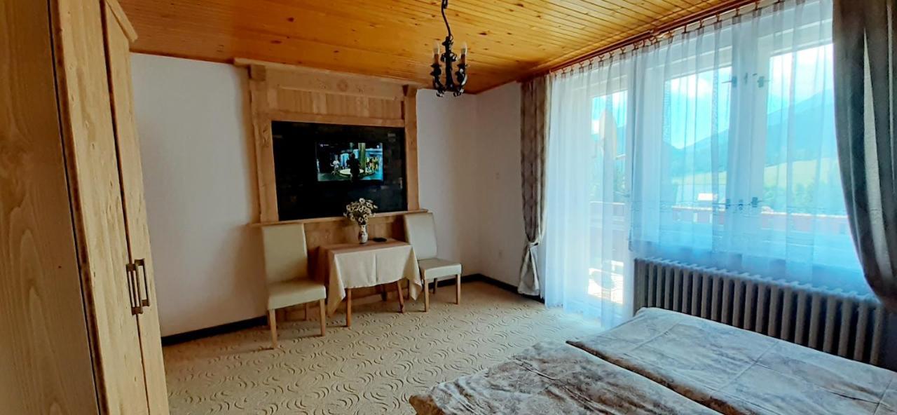 Apartman Astra V Zdiari Extérieur photo